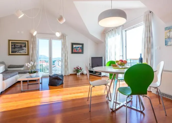 Top Hill Premium Apartment
