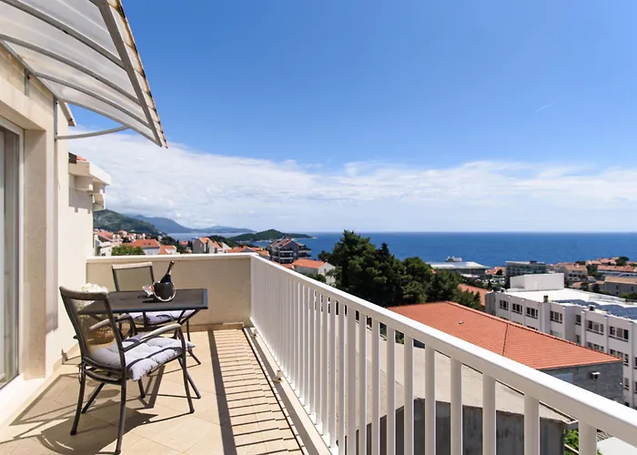 Top Hill Premium Apartment